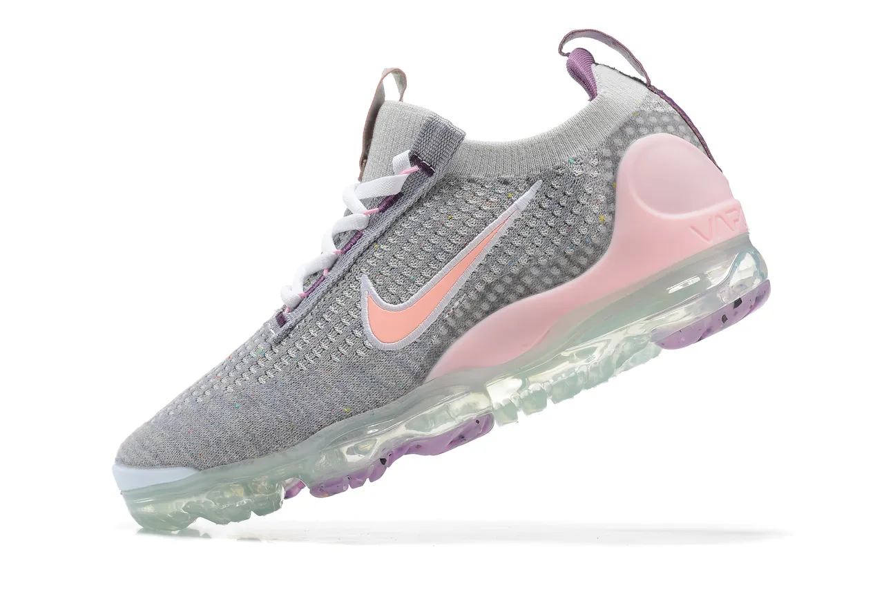 Nike Air VaporMax Flyknit Women's Lifestyle Sneakers 4