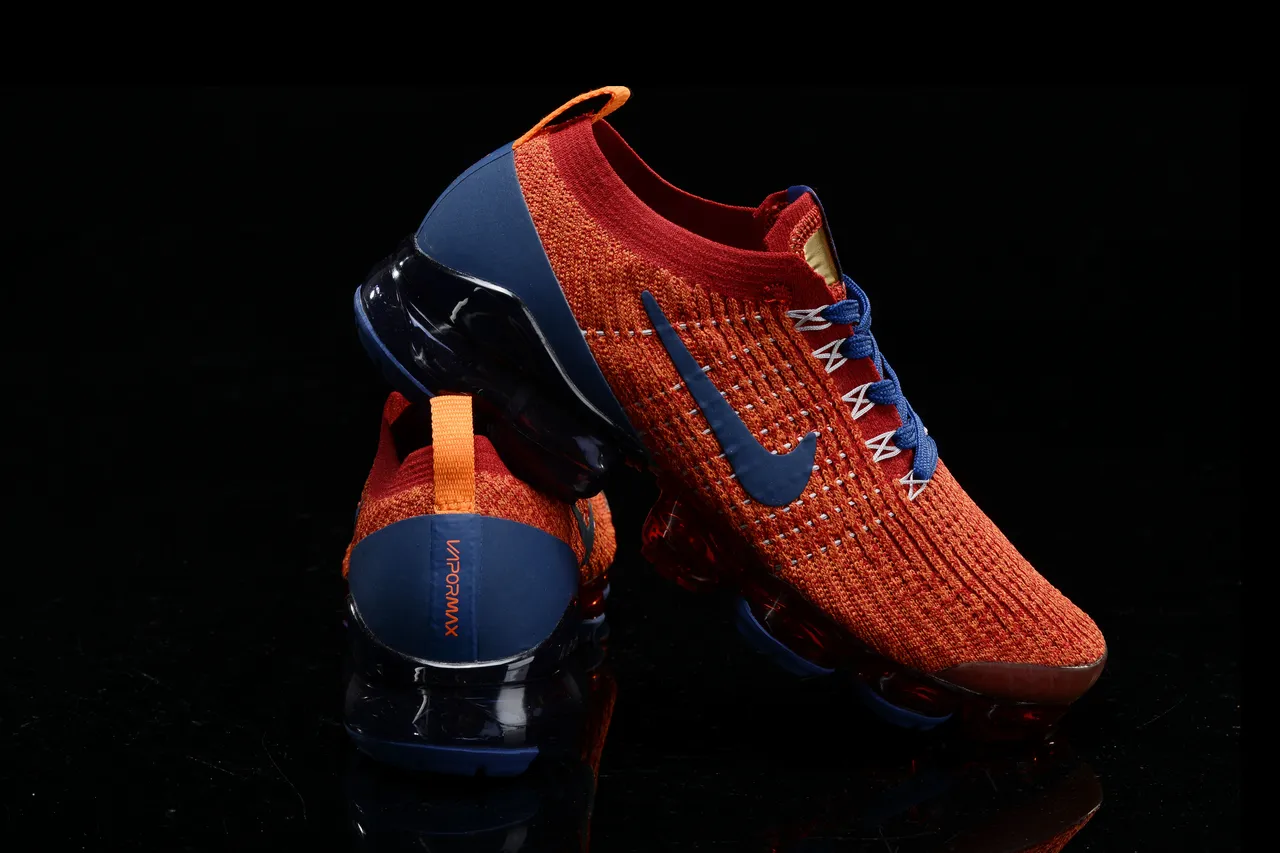 Nike Air VaporMax Zapatillas de correr Naranja y Navy 11
