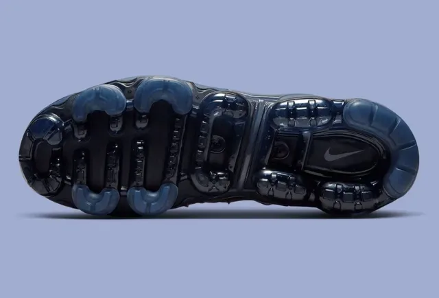 Nike Air VaporMax Plus Dark Navy Lifestyle Sneakers 8
