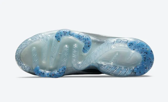 Nike Air VaporMax Plus Gray and Royal Blue Lifestyle Sneakers 2