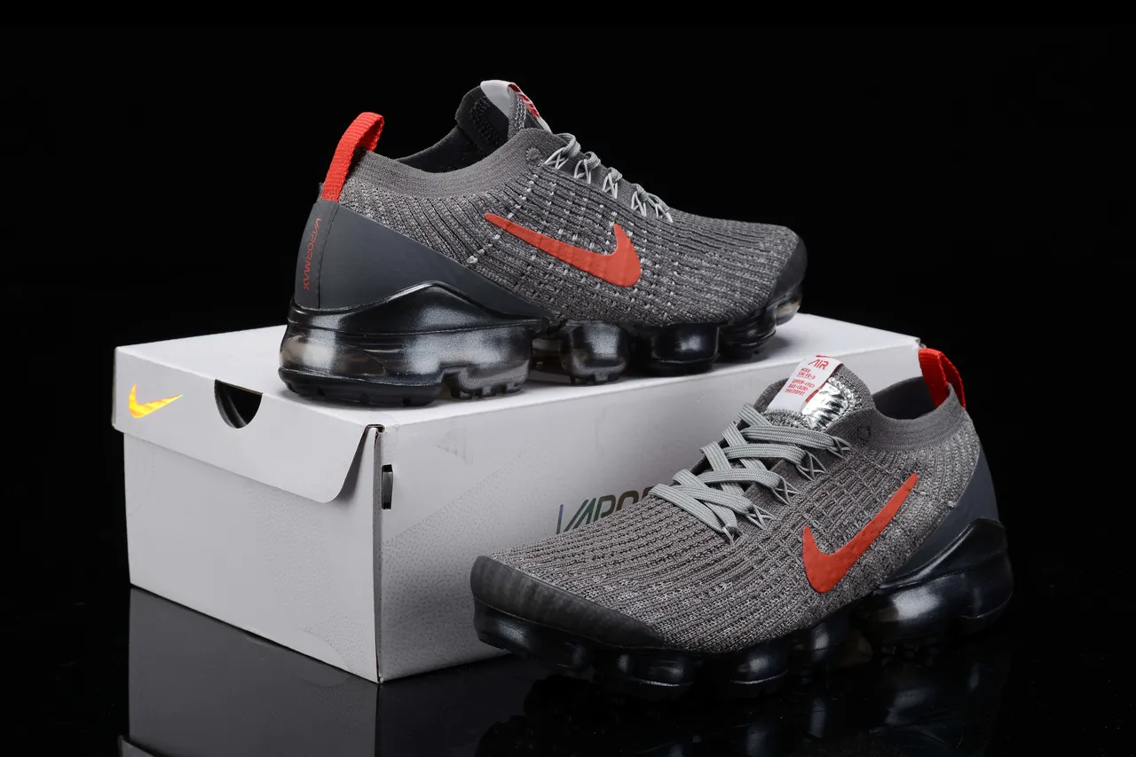 Nike Air VaporMax Plus Gray Red Running Shoes 16