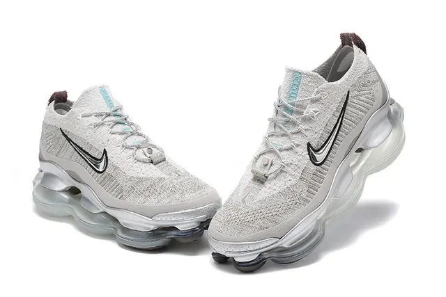 Nike Air VaporMax Plus Light Gray Silver Lifestyle Sneakers 2