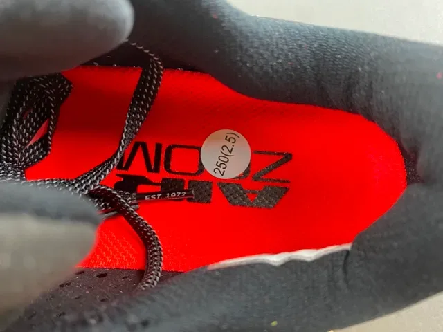 Nike Air Zoom Pegasus Chaussures de course noir et rouge 8