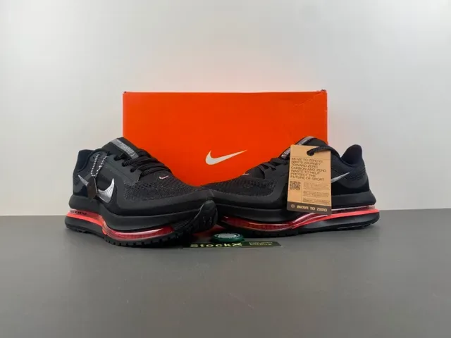 Nike Air Zoom Pegasus Chaussures de course noir et rouge 14