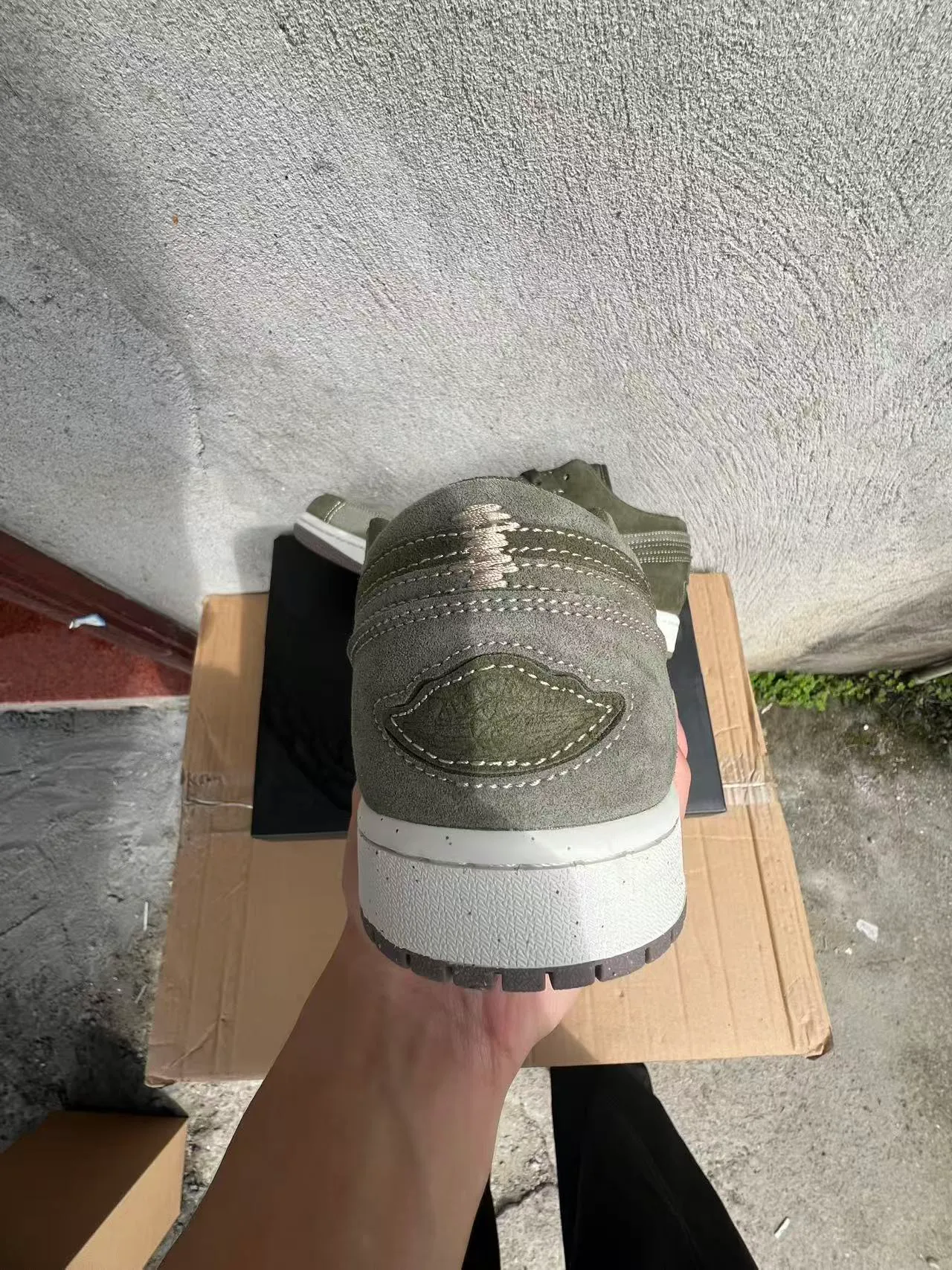 Nike Army Green White Olive Suede Contrast Stitching Lifestyle Sneakers 8