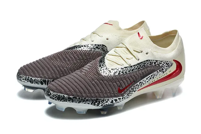 Nike Chaussures de football Beige Noir Upper Knit Overlay Imprimé Léopard Surface ferme 8