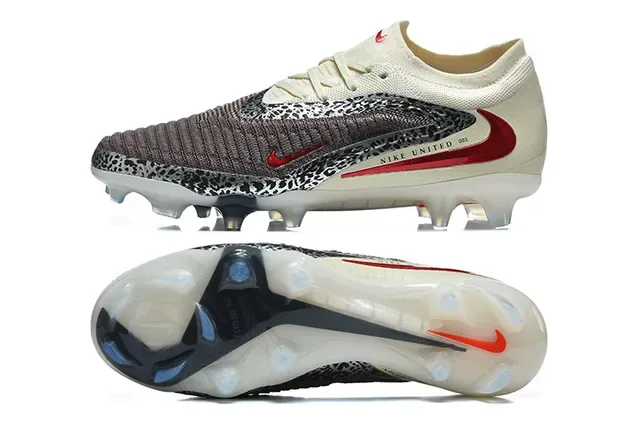 Nike Chaussures de football Beige Noir Upper Knit Overlay Imprimé Léopard Surface ferme 9