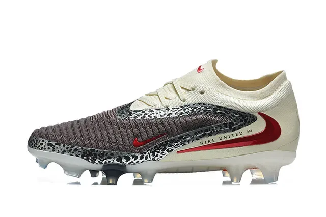 Nike Chaussures de football Beige Noir Upper Knit Overlay Imprimé Léopard Surface ferme 10