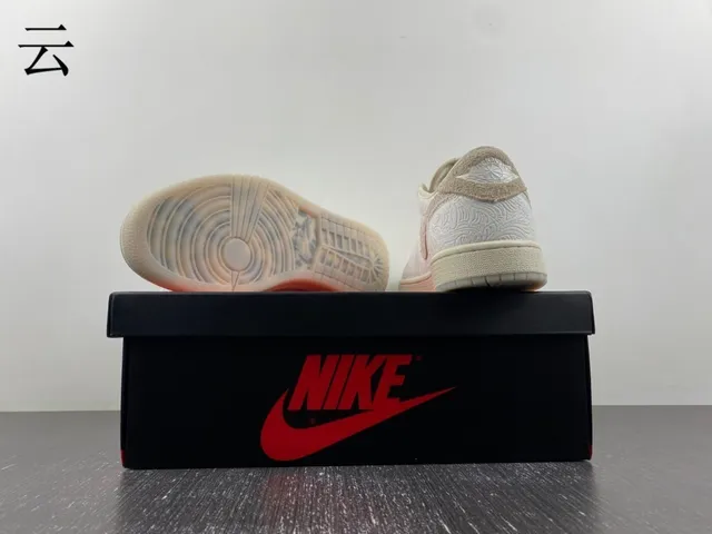 Nike Beige Pink Embossed Floral Pattern Suede And Textured Leather Overlay Lifestyle Sneakers 16
