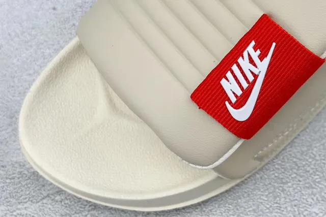 Nike Benassi Beige Red Ribbed Strap Branded Heel Tab Slippers 4