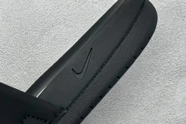 Nike Benassi JDI Black Slippers 2