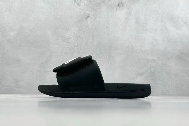 Nike Benassi JDI Black Slippers 9