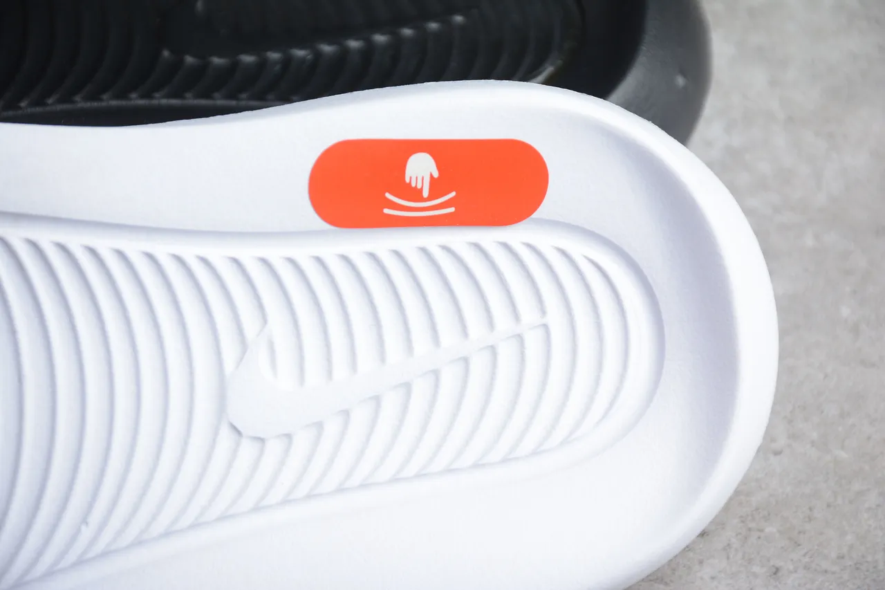 Nike Benassi JDI Slide Slipper 3