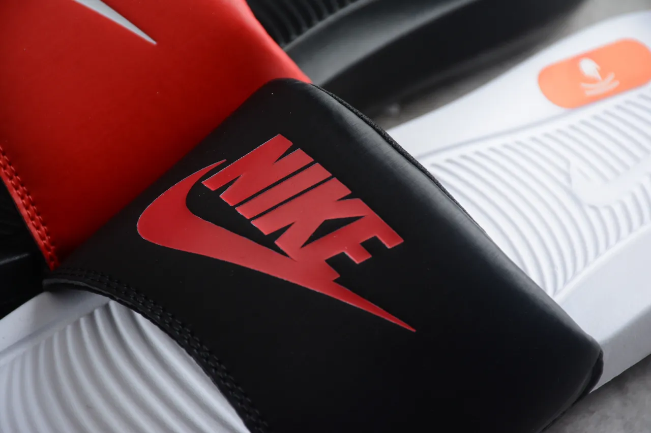 Nike Benassi JDI Slide Slipper 6