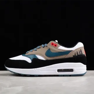 Nike Black Beige Low-Top Silhouette Layered Mixed-Material Upper Lifestyle Sneakers