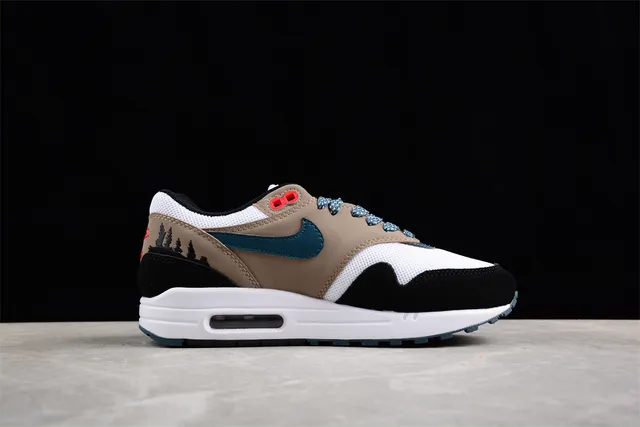 Nike Black Beige Low-Top Silhouette Layered Mixed-Material Upper Lifestyle Sneakers 8
