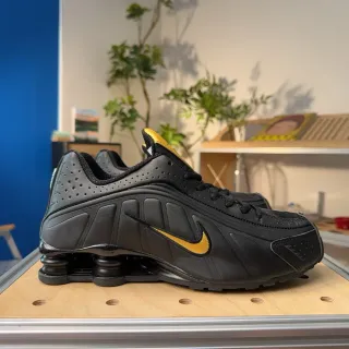 Nike Black Gold Shox Column Cushioning Perforated Synthetic Upper Lifestyle Sneakers