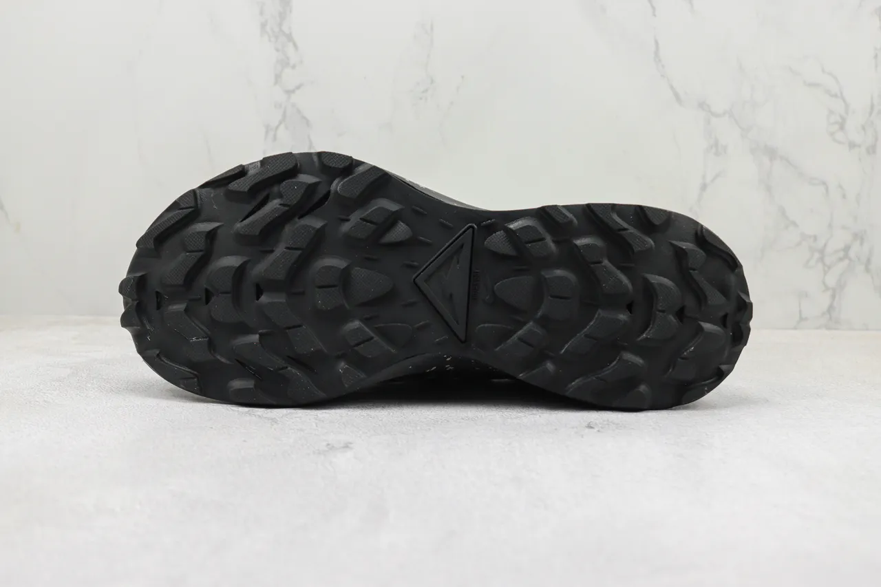 Nike Chaussures de running avec upper en mesh noir et vert, imperméabilisation GORE-TEX 8