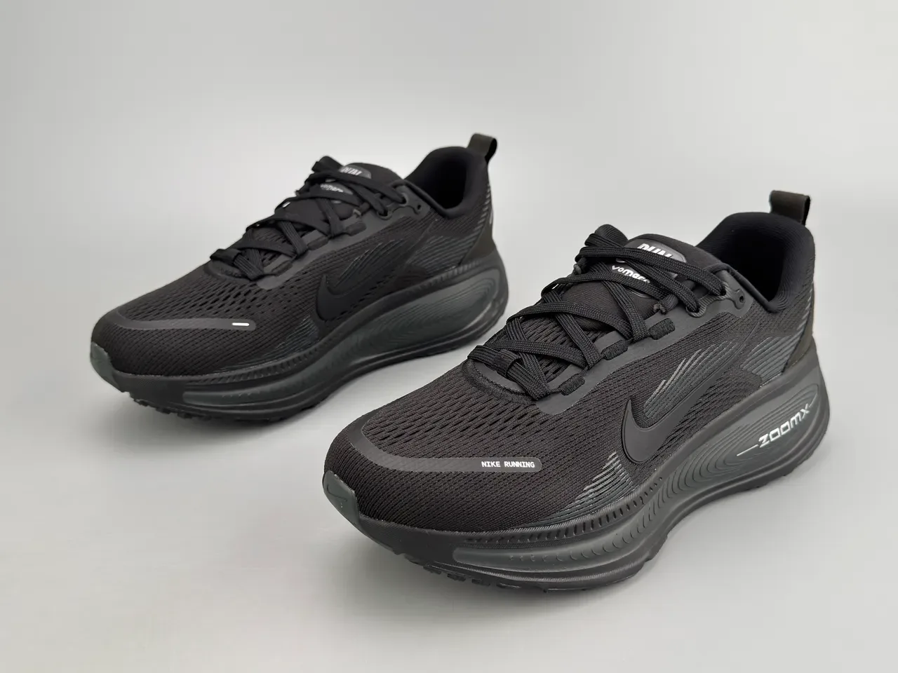 Nike Chaussures de Running Noir Monocrome Haut Tricot Ingénierie 8