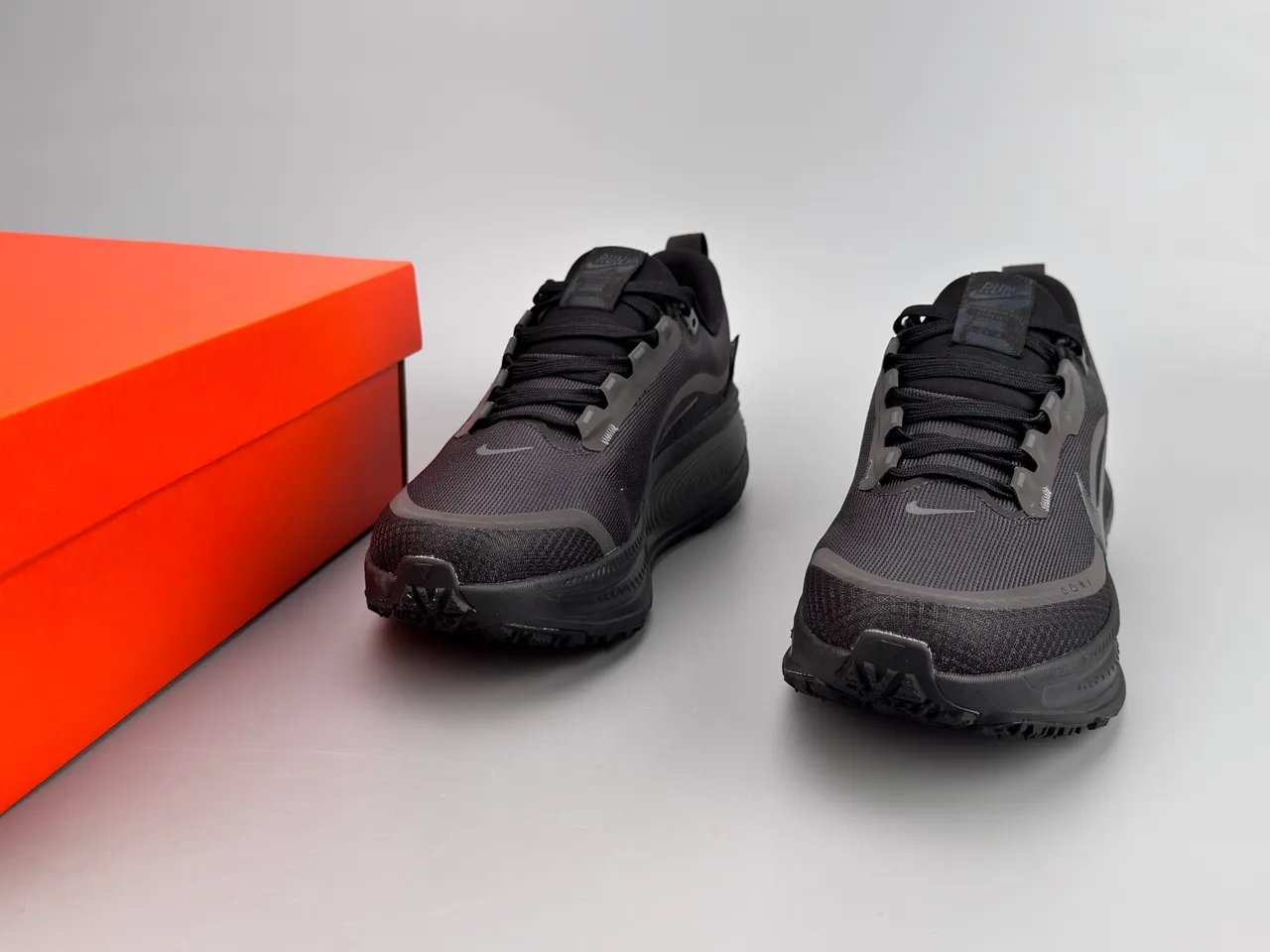 Nike Chaussures de Running Noir Monochrome Imperméables Tige GORE-TEX 3