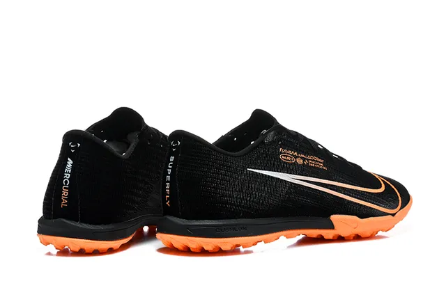 Nike Noir Orange Flyweave Tige tricotée ACC Marquage Chaussures de football intérieur 5