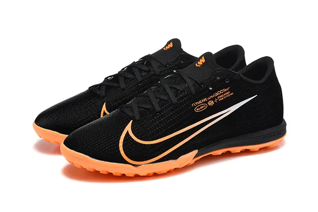 Nike Noir Orange Flyweave Tige tricotée ACC Marquage Chaussures de football intérieur 8