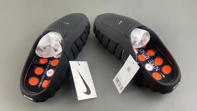 Nike Black Orange Laceless Perforated Upper Sneakers 10