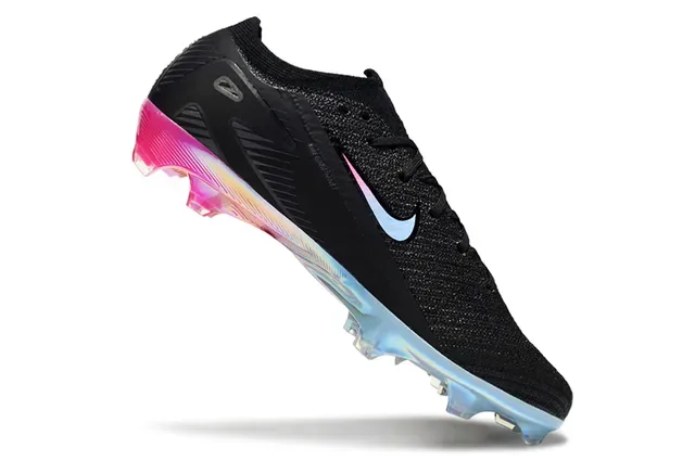 Nike Chaussures de football noir rose upper en tricot suela Iridescent Firm-Ground 2