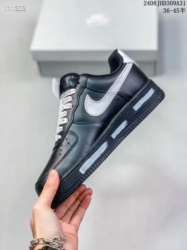 Nike Black Silver Low-Top Leather Upper Lifestyle Sneakers 4