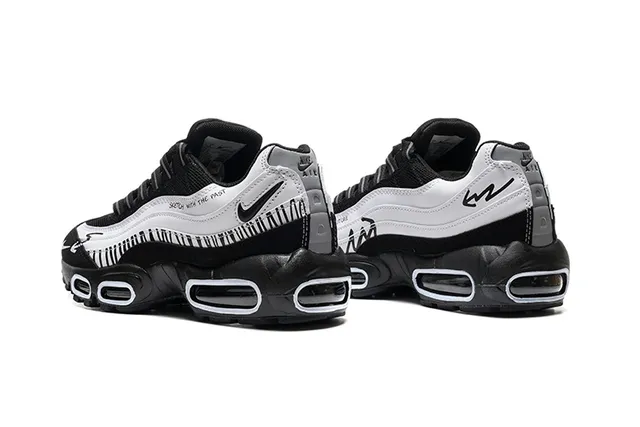 Nike Black White Air Cushioning Layered Upper Lifestyle Sneakers 3