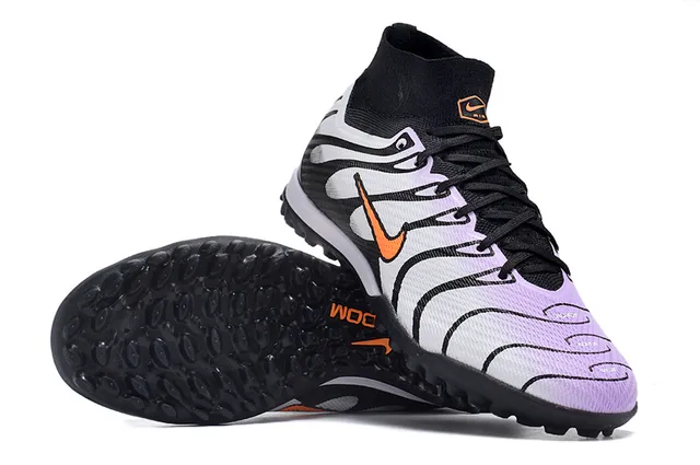Nike Noir Blanc Motif Ondulé Recouvrements Synthétiques Collet à Chaussure Chaussures de Football pour Turf 2