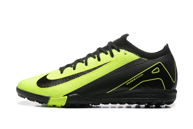 Nike Black Yellow Low-Cut Outsole Turf Soccer Shoes 10