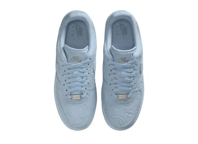 Nike Blue Monochromatic Embossed Paisley Lifestyle Sneakers 4