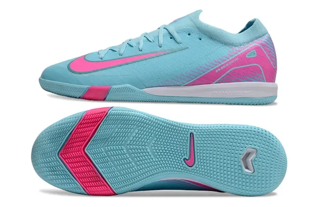 Nike Blue Pink Low-Cut Synthetic Knit Upper Sneakers 6