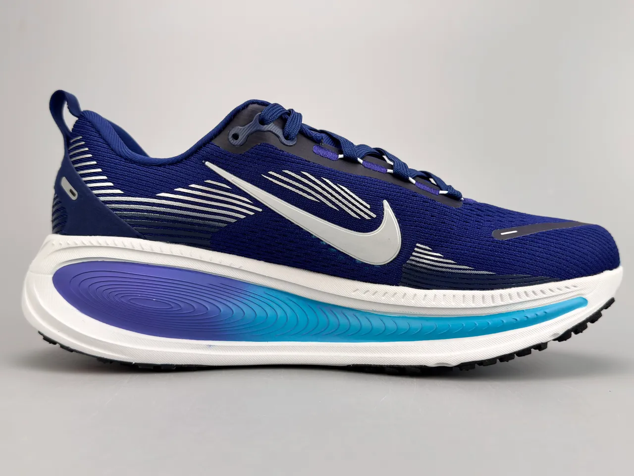 Nike Blue Purple Engineered Knit Upper Wave-Patterned ZoomX Midsole Running Shoes 10
