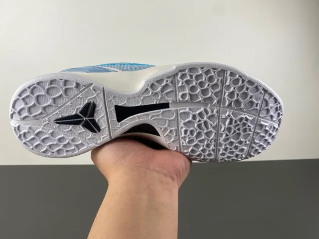 Nike Blue White High-Top Textured Pebble Upper Basketball Shoes 10