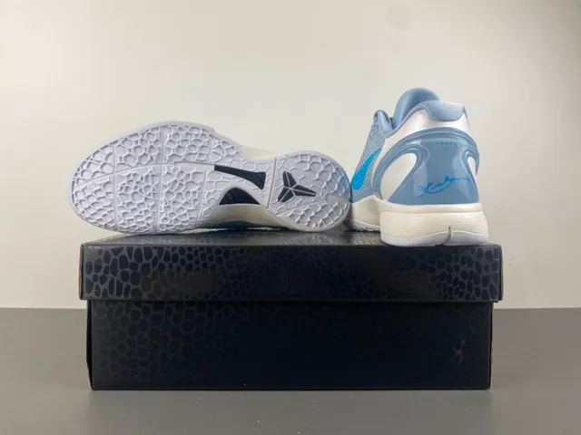 Nike Blue White High-Top Textured Pebble Upper Basketball Shoes 17