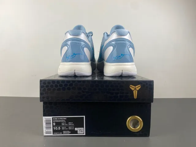 Nike Blue White High-Top Textured Pebble Upper Basketball Shoes 18