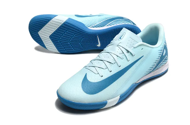 Nike Blue White Low-Top Synthetic Mesh Upper Sneakers 4