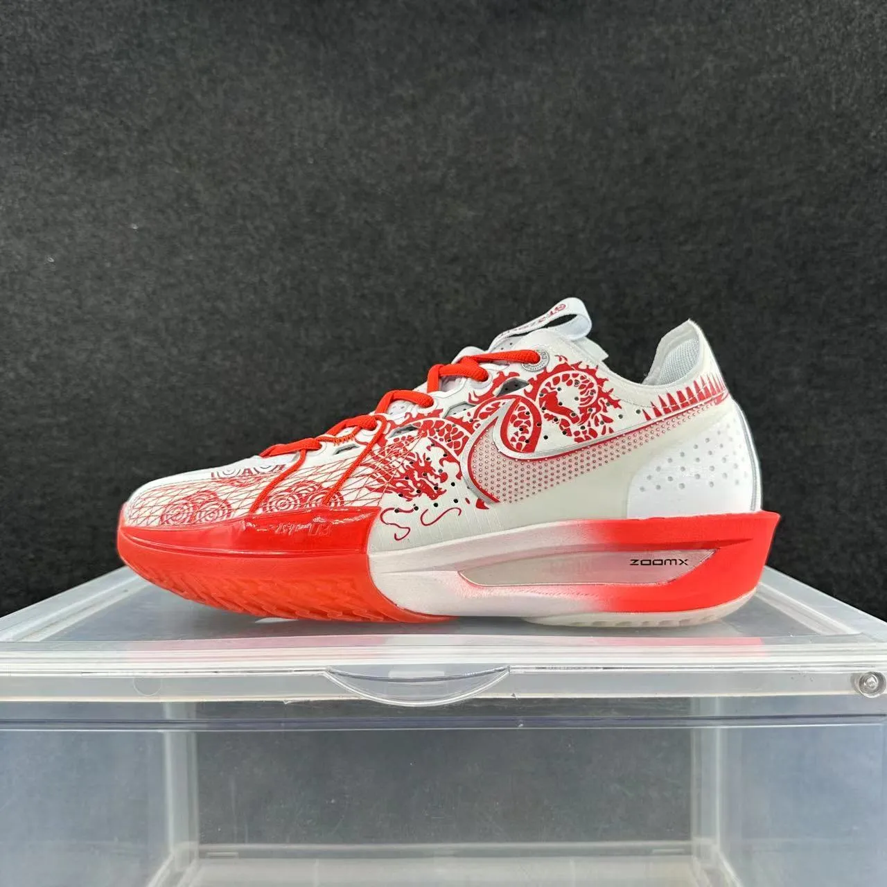 Nike Cosmic Unity Ano do Dragão Tênis de Basquete 2