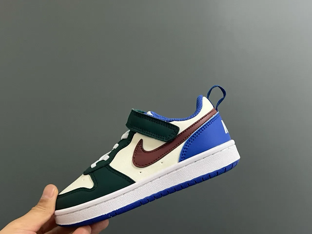 Nike Court Borough Low Kids Lifestyle Sneakers 22