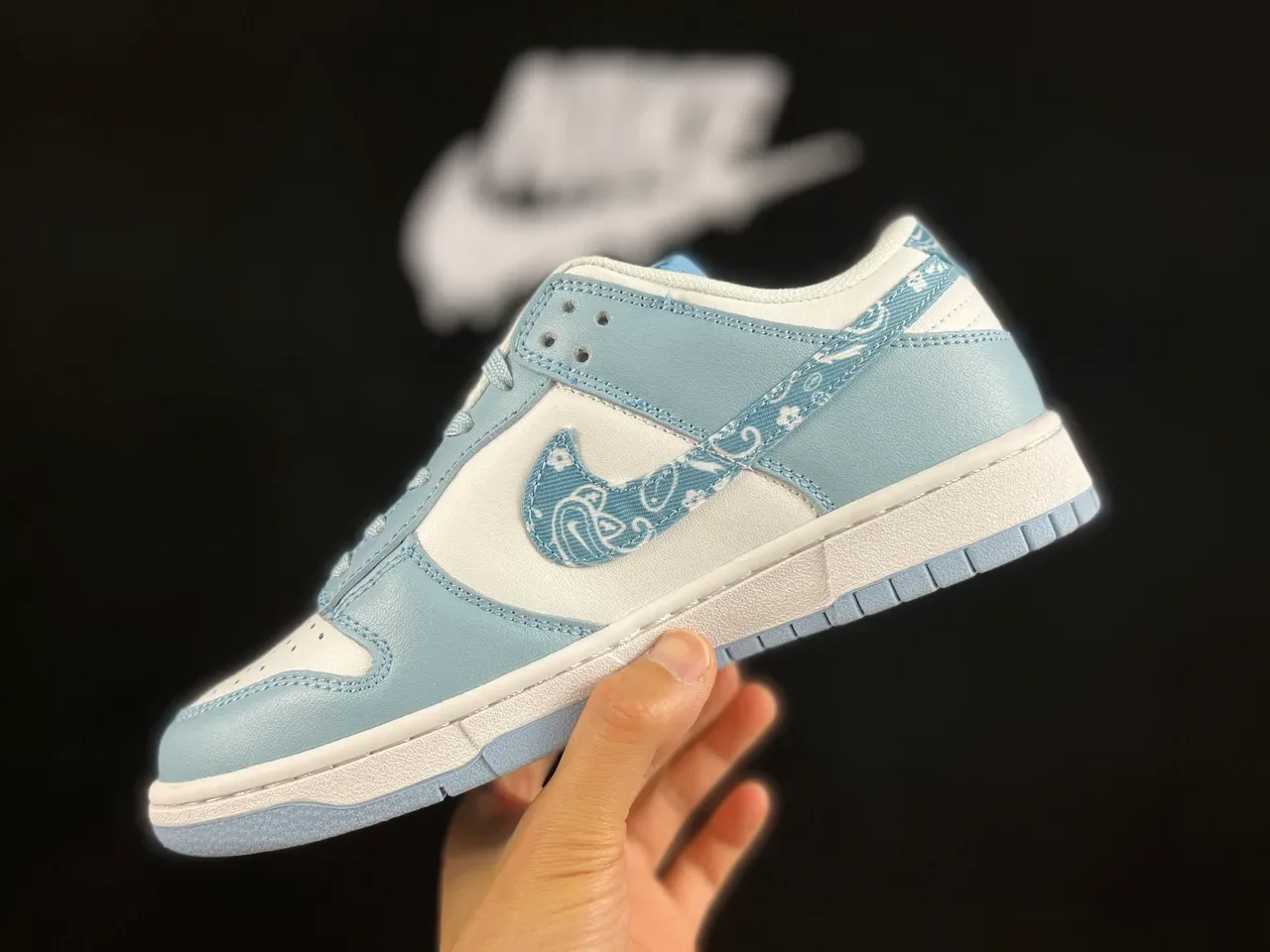 Nike Dunk Low Bandana Print Light Blue White Lifestyle Sneakers 7