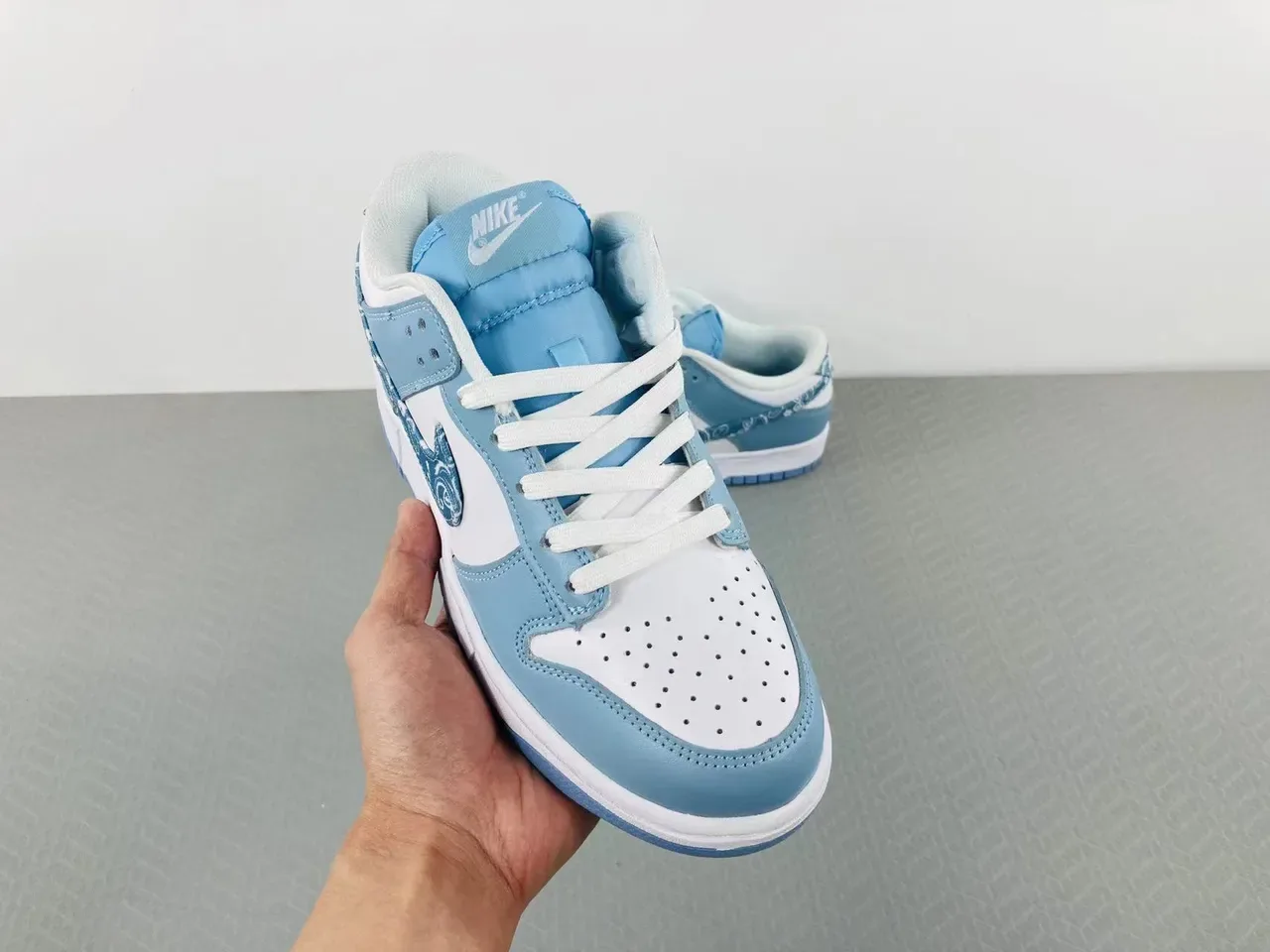 Nike Dunk Low Bandana Print Light Blue White Lifestyle Sneakers 11