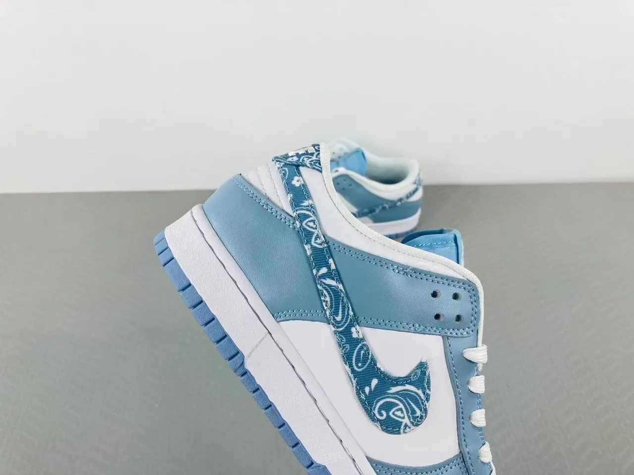 Nike Dunk Low Bandana Print Light Blue White Lifestyle Sneakers 14