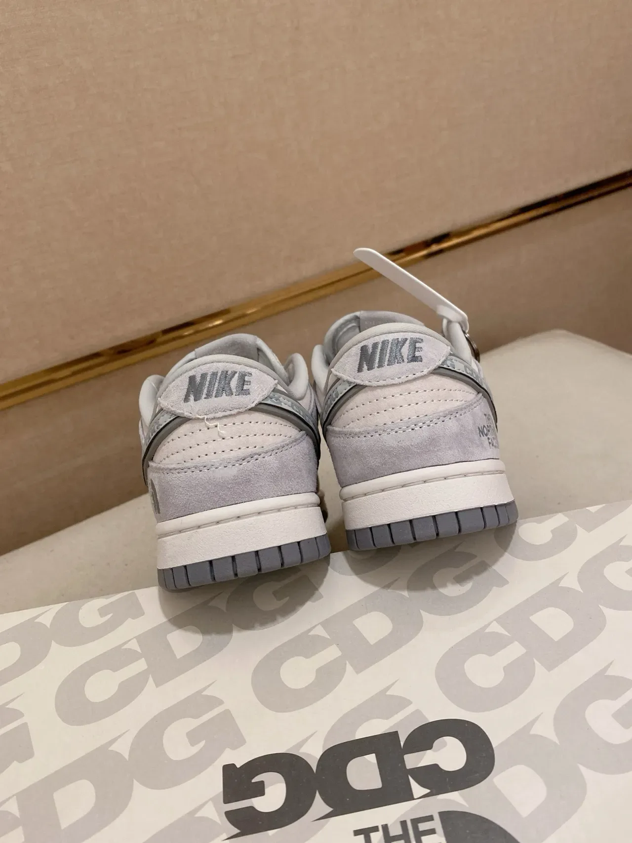 Nike Dunk Low CDG x The North Face Light Gray Lifestyle Sneakers 7