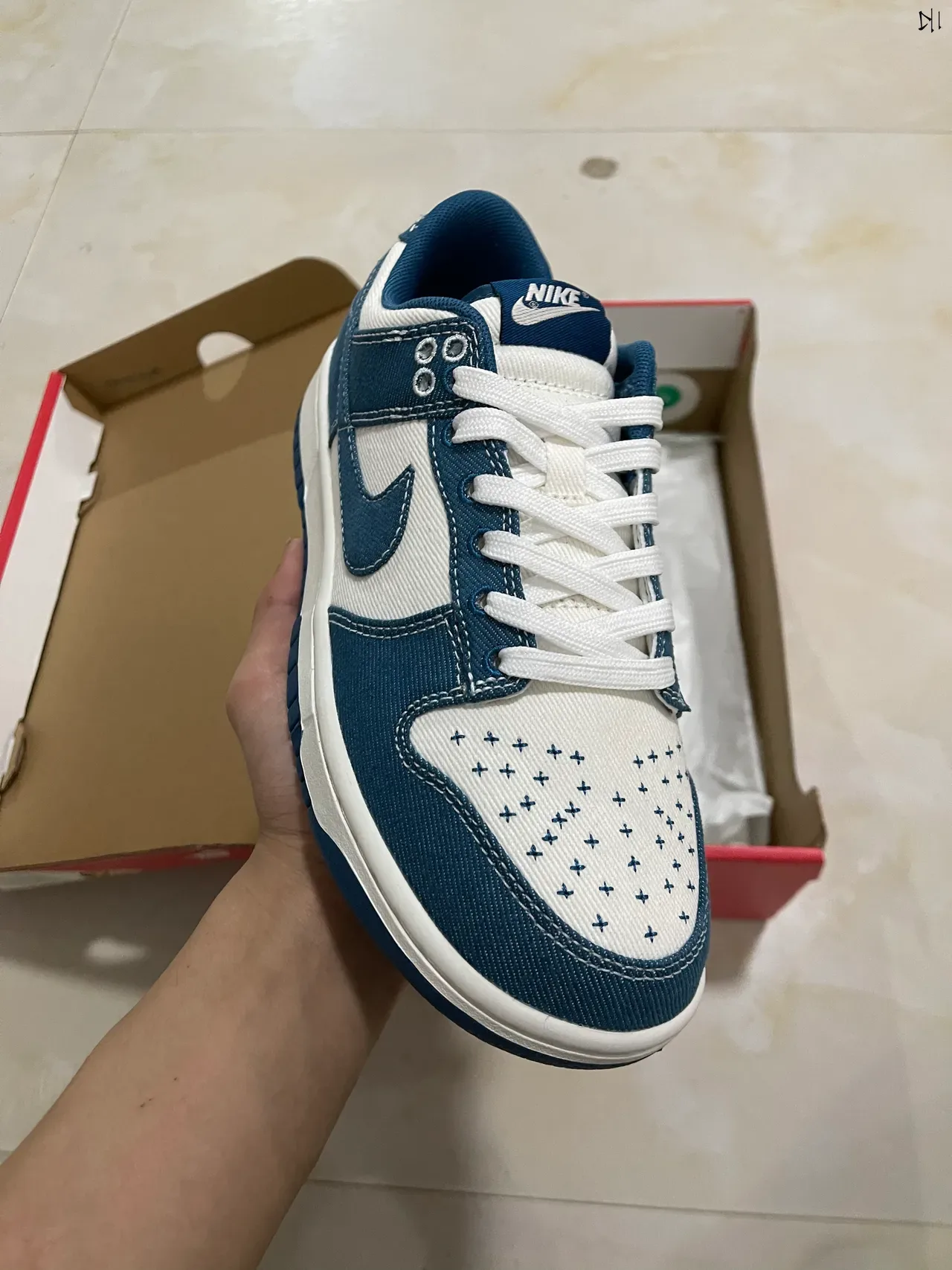 Tênis Nike Dunk Low Denim Navy e White Lifestyle 2