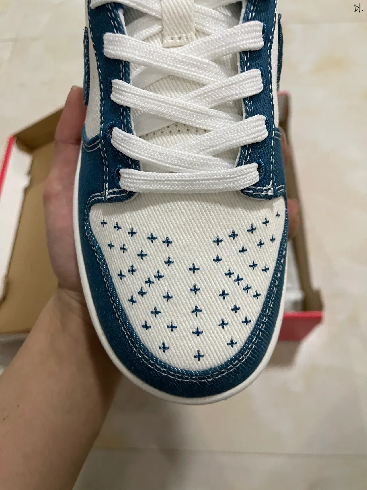 Tênis Nike Dunk Low Denim Navy e White Lifestyle 3