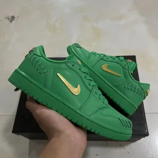 Nike Dunk Low Green Gold Metallic Lifestyle Sneakers