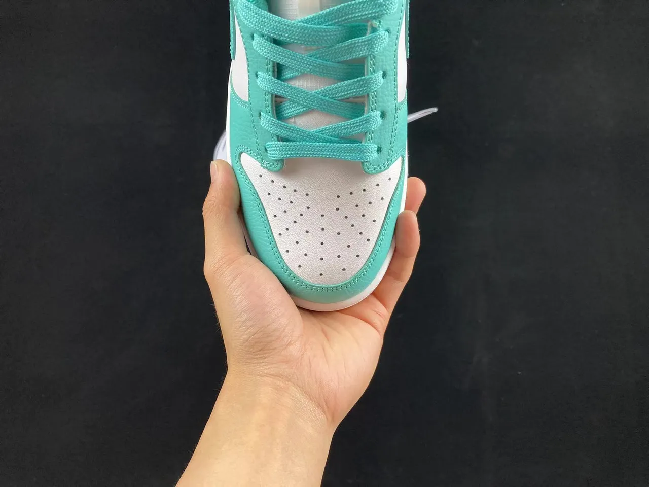 Nike Dunk Low Mint Green and White Lifestyle Sneakers 3