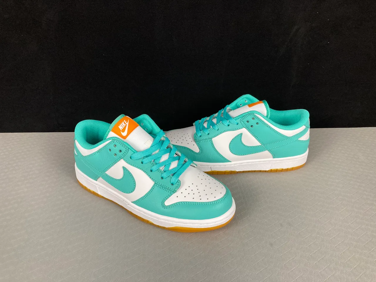 Nike Dunk Low Mint Green and White Lifestyle Sneakers 18
